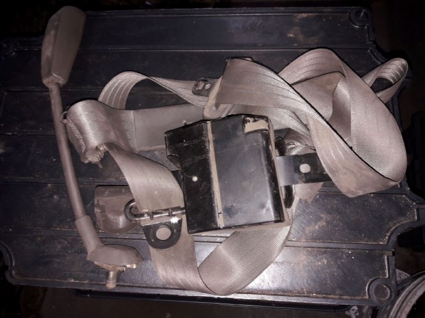 Opel Campo Jobb Els� Biztons�gi �v