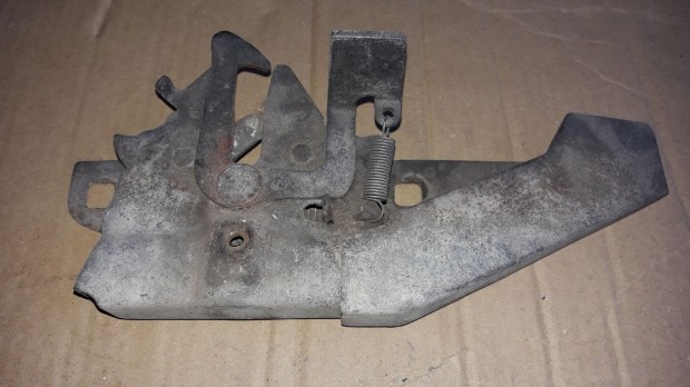 Opel Campo Motorh�ztet� Z�rszerkezet