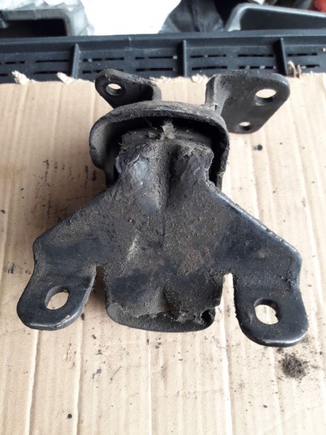 Opel Campo Motortart� Bak