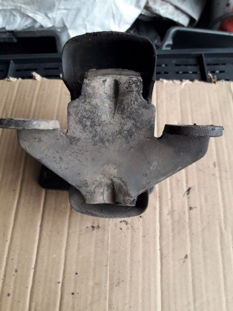 Opel Campo Motortart� Bak