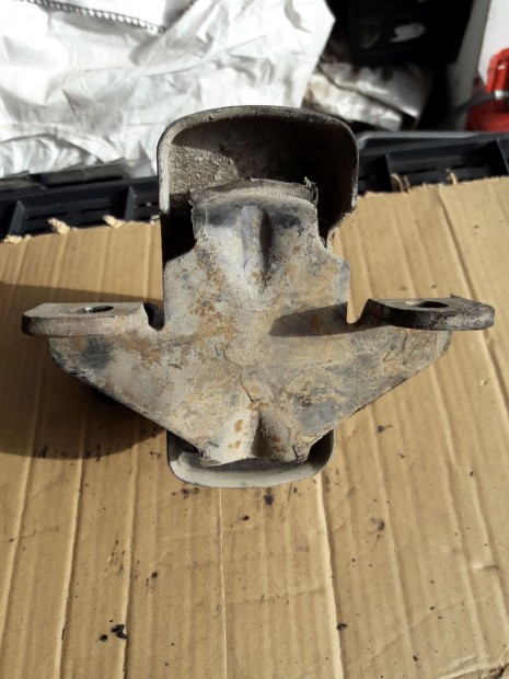 Opel Campo Motortart� Bak