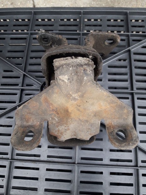 Opel Campo Motortart� Bak