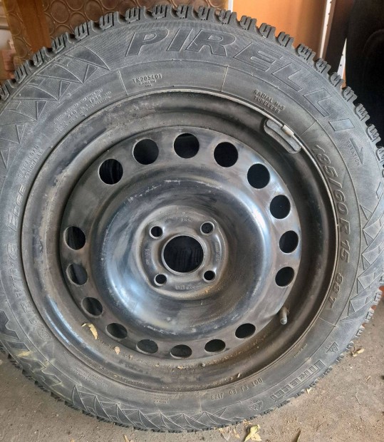 Opel Combo 15" kerk szett