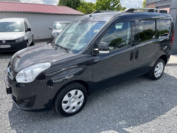Opel Combo 1.4 L1H1 Cosmo Start-Stop E6 Végig V...