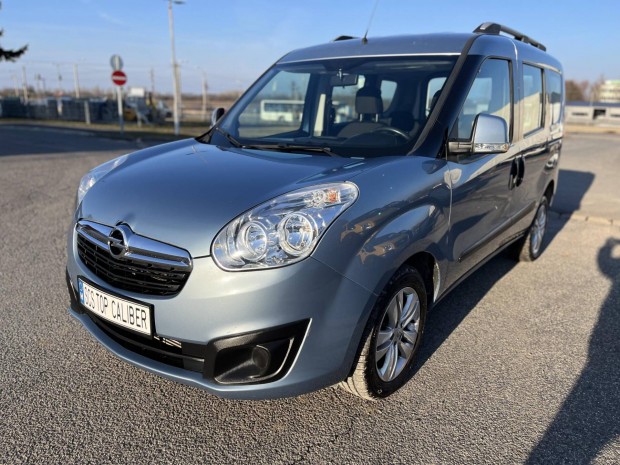 Opel Combo 1.6 CDTI L1H2 Selection igazolt 131...
