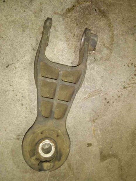 Opel Combo C Motor-V�lt�tart� Bak