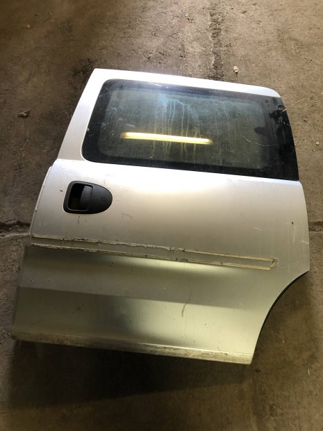 Opel Combo C bal hts ajt tolajt ezst 
