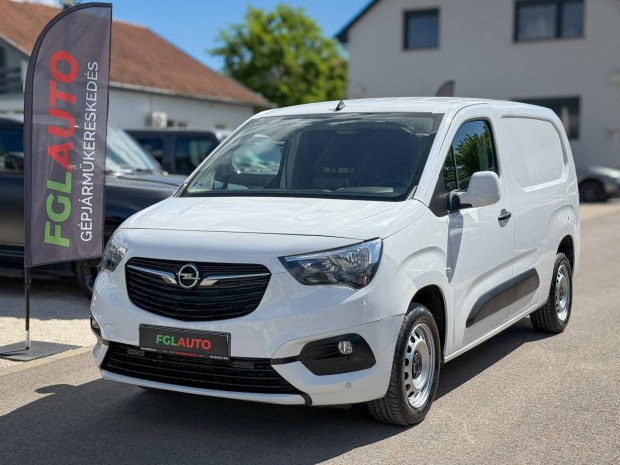 Opel Combo Cargo 1.5 DTH L2H1 2.4t Dynamic Star...