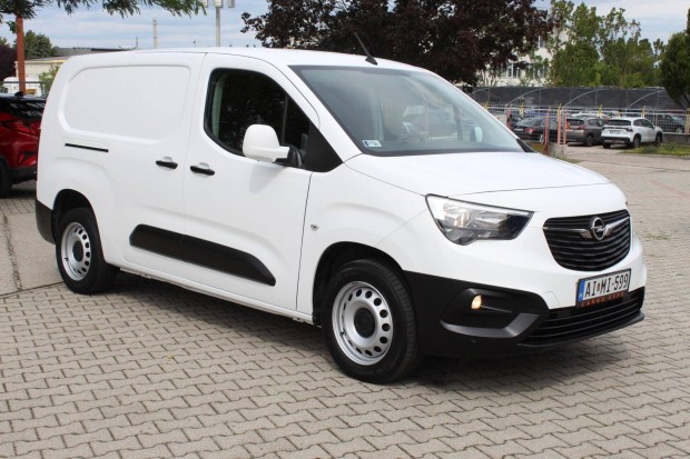 Opel Combo Cargo 1.5 DTH L2H1 2.4t Dynamic Star...
