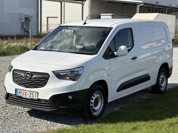 Opel Combo Cargo 1.5 DTH L2H1 2.4t Selection St...