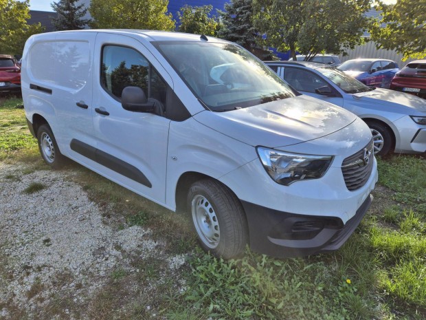 Opel Combo Cargo 1.5 DT L2H1 2.4t Cargo Edition...