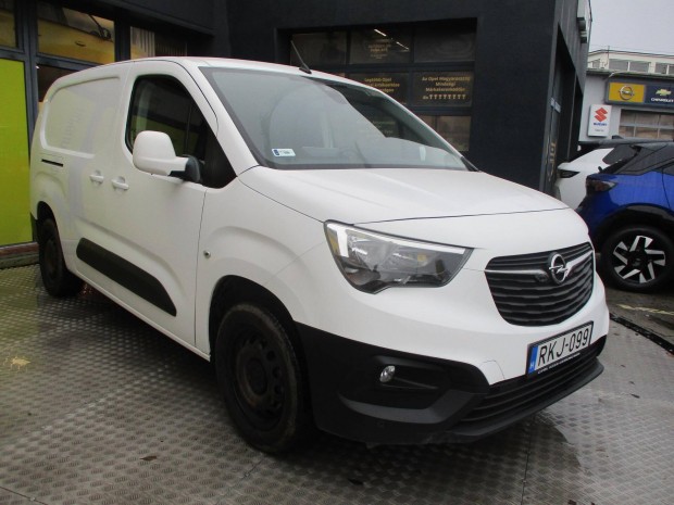 Opel Combo Cargo 1.5 DT L2H1 2.4t Dynamic Start...