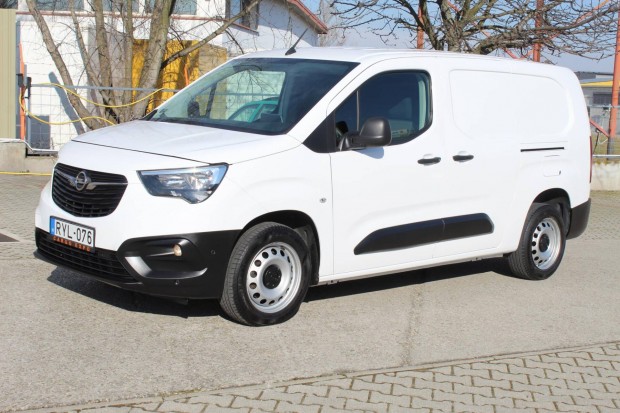 Opel Combo Cargo 1.5 DT L2H1 2.4t Enjoy Start&S...