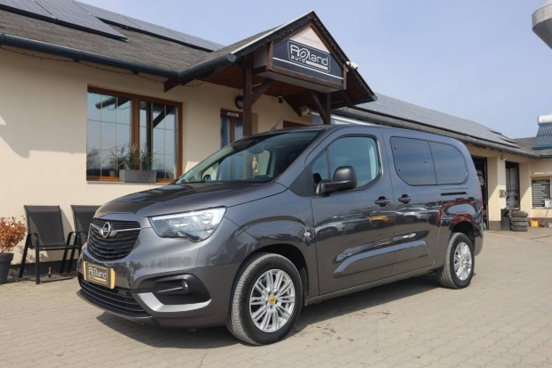 Opel Combo Life 1.2 T Edition (7 szem�lyes ) Mo...