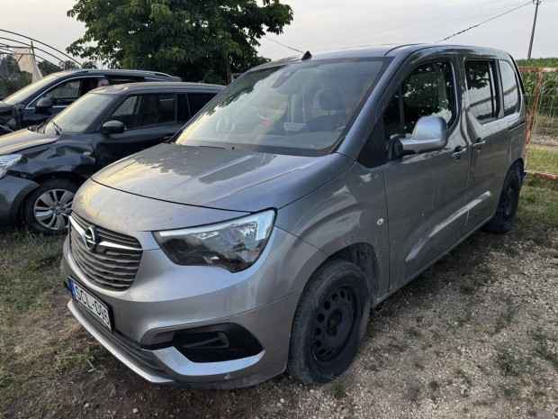 Opel Combo Life 1.5 CDTI Enjoy (7 személyes )