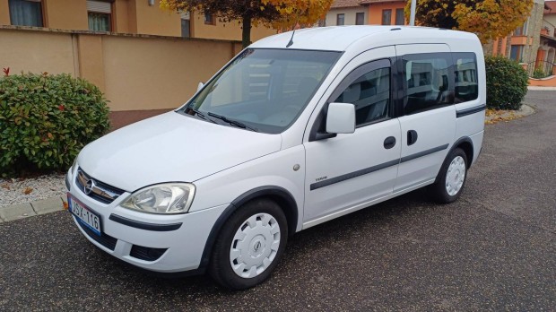 Opel Combo Tour 1.3 CDTI Hideg klma - Msfl ...