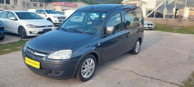 Opel Combo Tour 1.4 Cosmo 151000 Km! Autbeszm...
