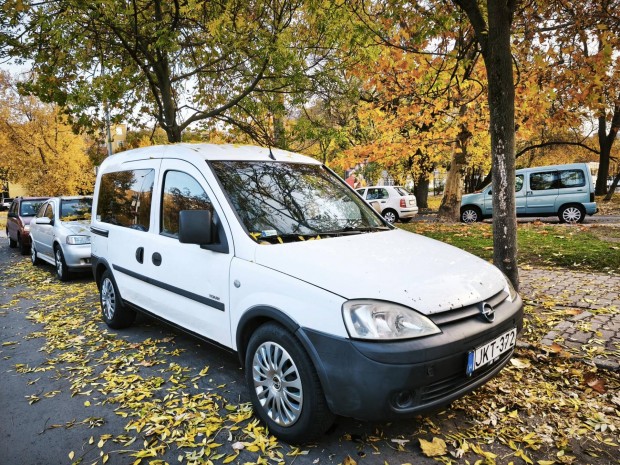 Opel Combo Tour 1.4 Sport