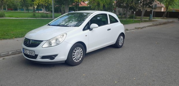 Opel Corsa 1.0 Essentia Magyar autó karcmentes...