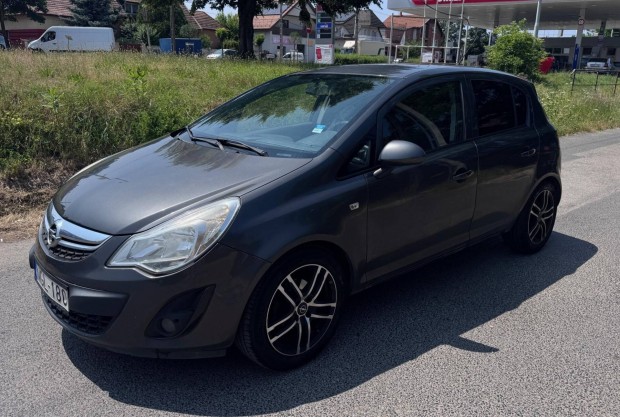 Opel Corsa 1.2 Enjoy Akár 2 Év Garanciával