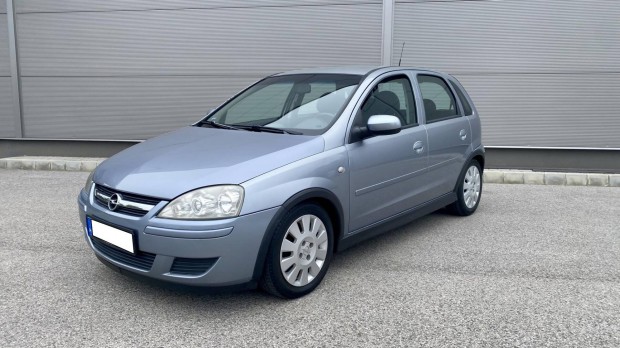 Opel Corsa 1.2 Essentia Klíma!