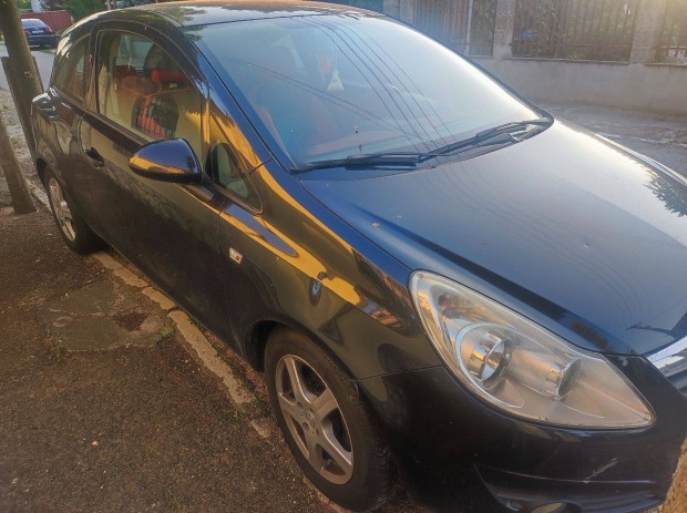 Opel Corsa 1,4 benzines Enjoy