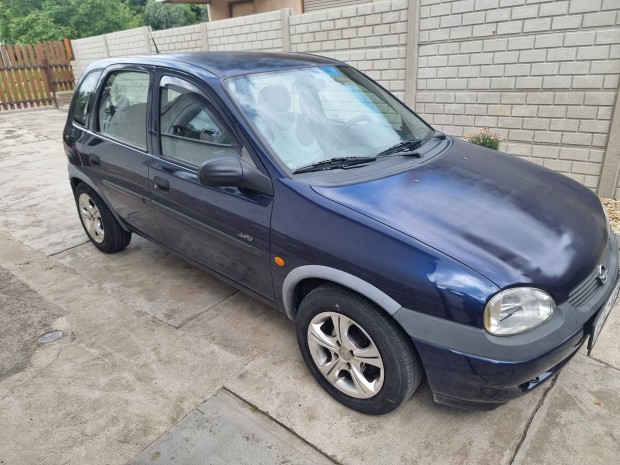 Opel Corsa 1,4-e 16szelepes 90Le.korhoz kpest kulturlt llapotban.
