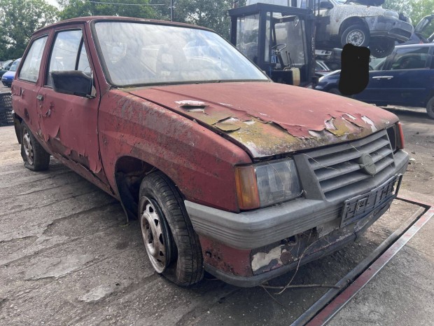 Opel Corsa A (1986) 1.0i 10S Alkatrészek #M2763