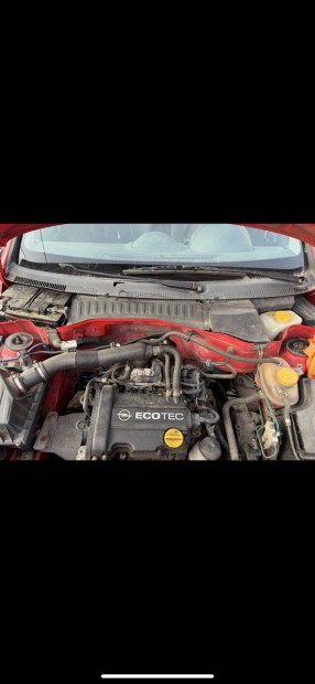 Opel Corsa Agila 1.0 z10xep motor elado