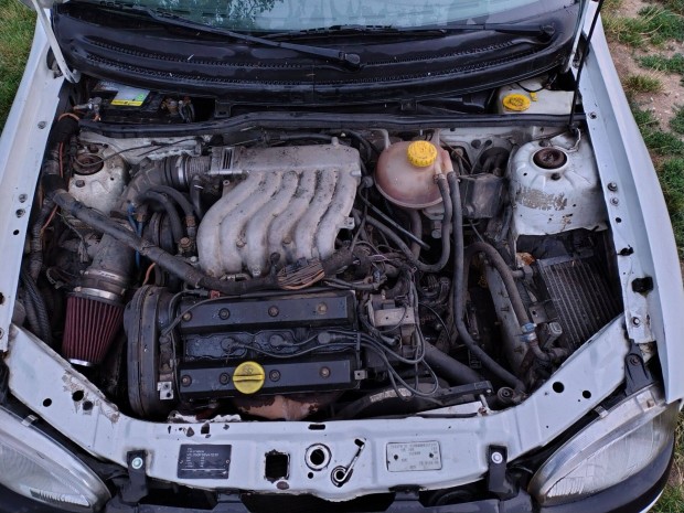 Opel Corsa B 1.0 (2.5 c25xe)