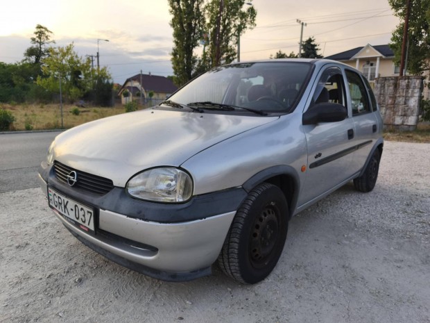 Opel Corsa B 1.0i 12V Beat Szervó