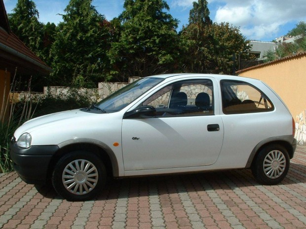 Opel Corsa B 1.0i 12V City Mo-i!Karambolmentes!...
