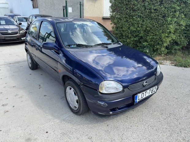 Opel Corsa B 1.2 16V Centennial