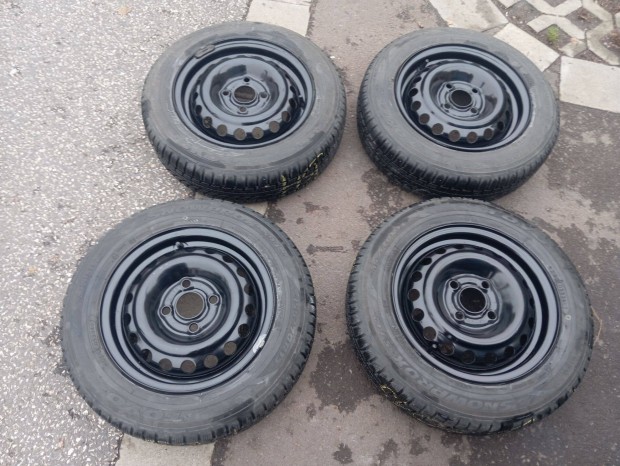 Opel Corsa B Tli kerekek 155/70R13 tli gumi + felnik