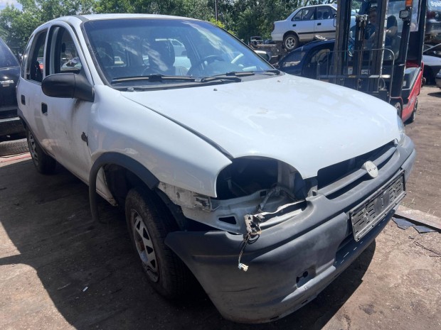 Opel Corsa B (1996) 1.2i X12SZ Alkatrészek #M2669