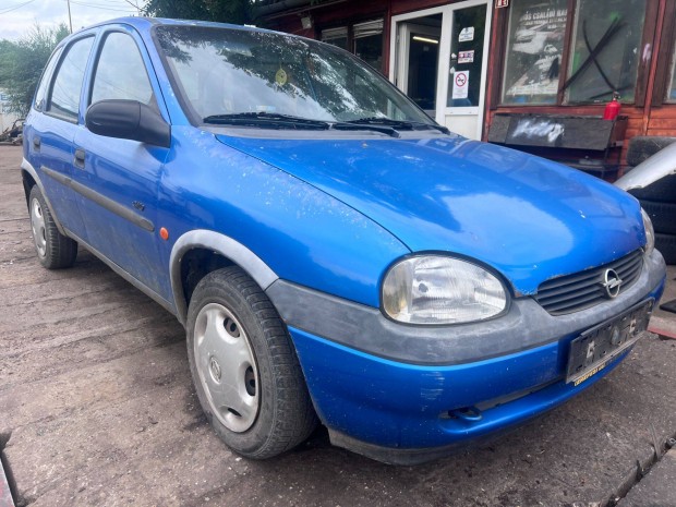Opel Corsa B (1997) 1.0i X10XE Alkatrészek #M2952