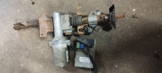 Opel Corsa B elektromos szervó