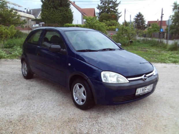 Opel Corsa C 1.0 12V Club Kevés kilométerrel.1....