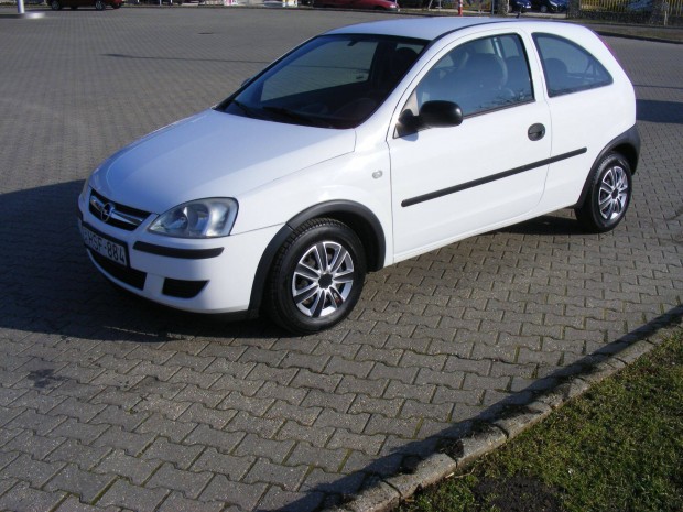 Opel Corsa C 1.0 Benzin Megkmlt