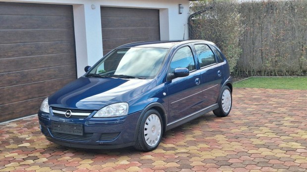 Opel Corsa C 1.0 Cosmo Rozsdamentes karosszria