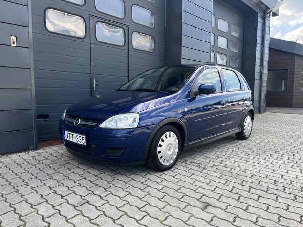 Opel Corsa C 1.2 Optima Szervizkönyv / Új Vezér...