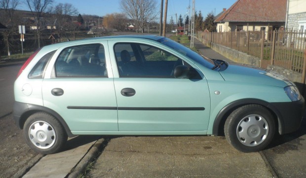 Opel Corsa C 1.2 elad