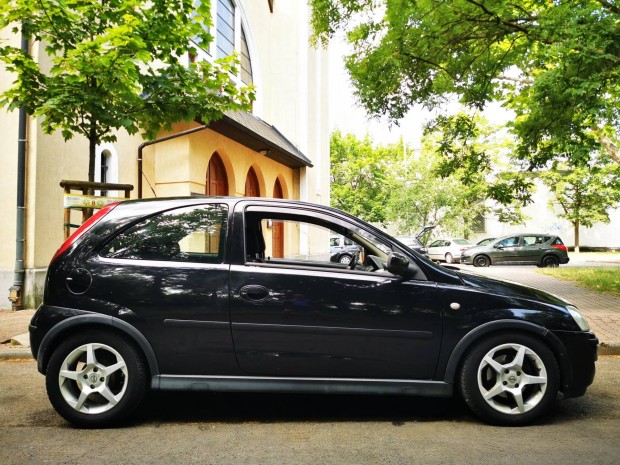 Opel Corsa C 1.3 CDTI Enjoy 4 Literes Fogyasztá...
