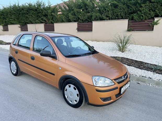 Opel Corsa C 1.4 Essentia benzines Magyaro.I -...