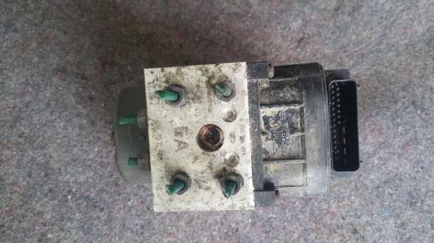 Opel Corsa C ABS kocka t�mb