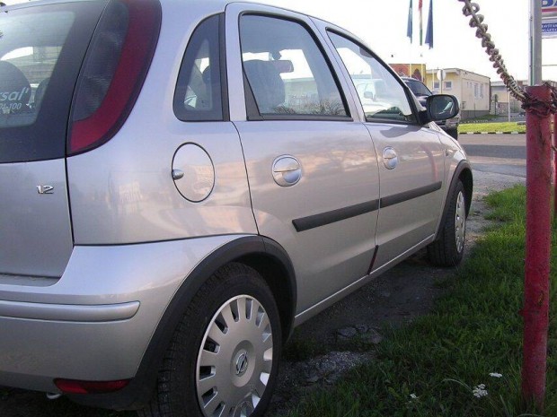 Opel Corsa C Ajtvd Dszlc Oldalcsk