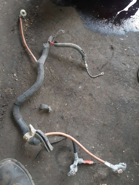 Opel Corsa C Akkumulátor Kábel