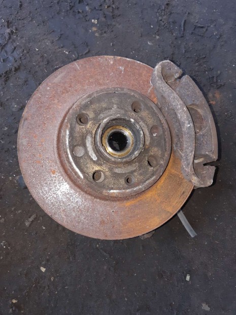 Opel Corsa C Bal Els� Csonk�llv�ny Ker�kaggyal + F�knyereg + ABS