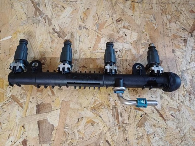 Opel Corsa C (2000-2010) 1.2 16V Benzines Injektor Garnitra