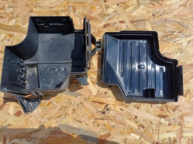 Opel Corsa C (2000-2010) Biztostk Doboz